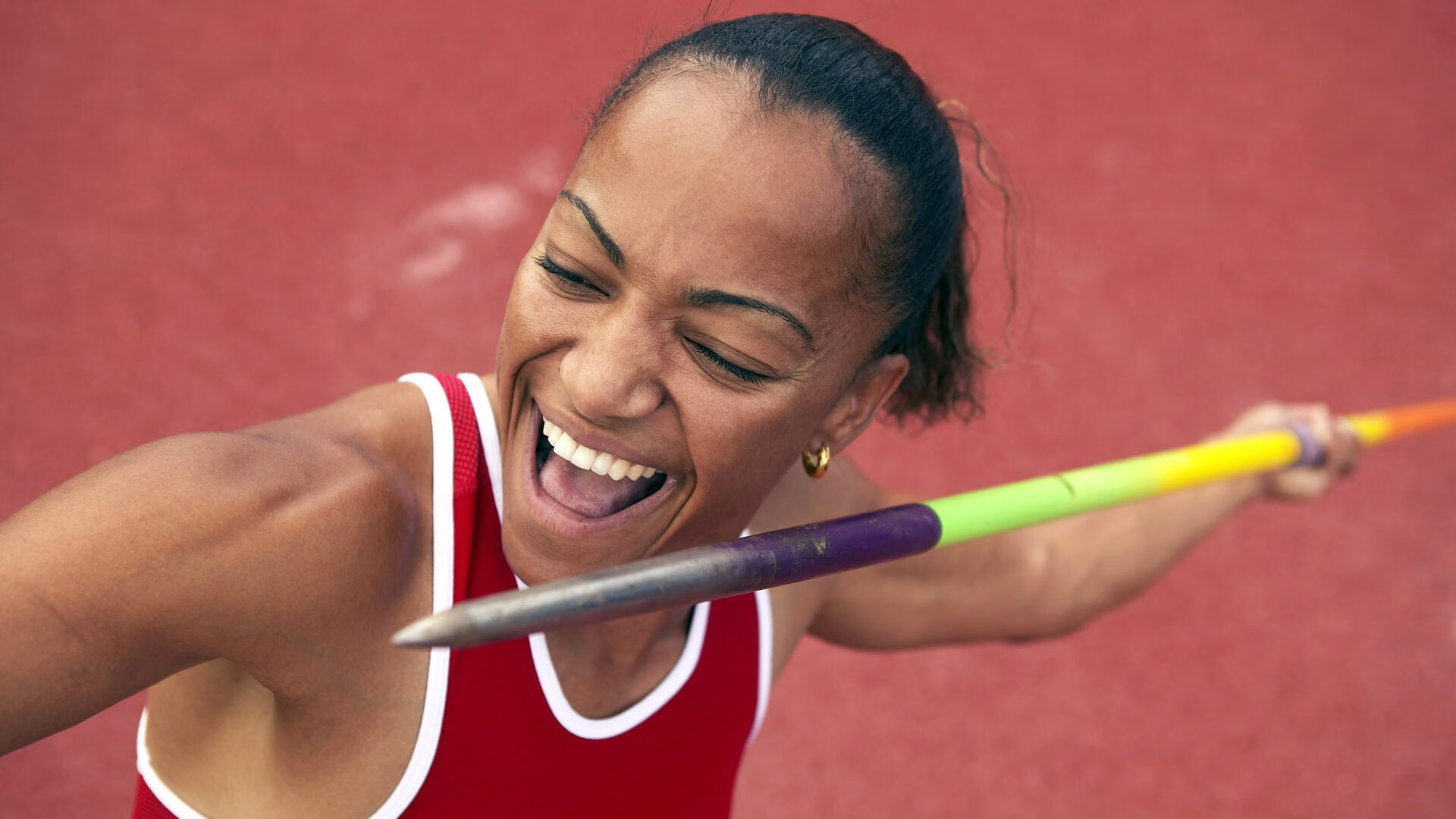 热刺前场逼抢改变进攻节奏频率，热刺进球破百